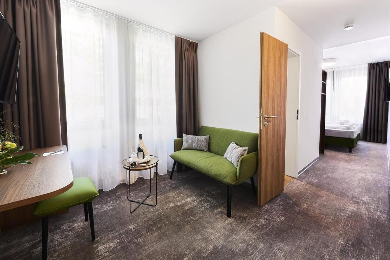 Hotel Rhoenkitz Bad Kissingen Exterior foto